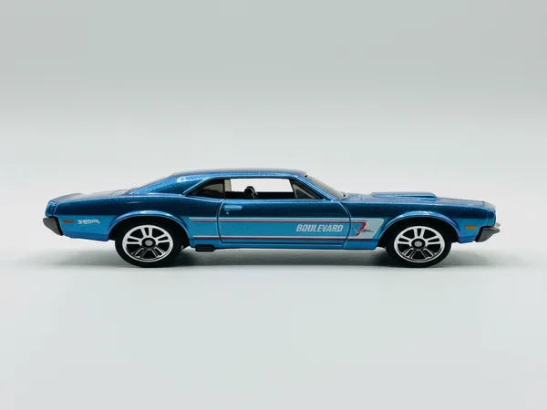 Hot Wheels Boulevard Vehicle image 2